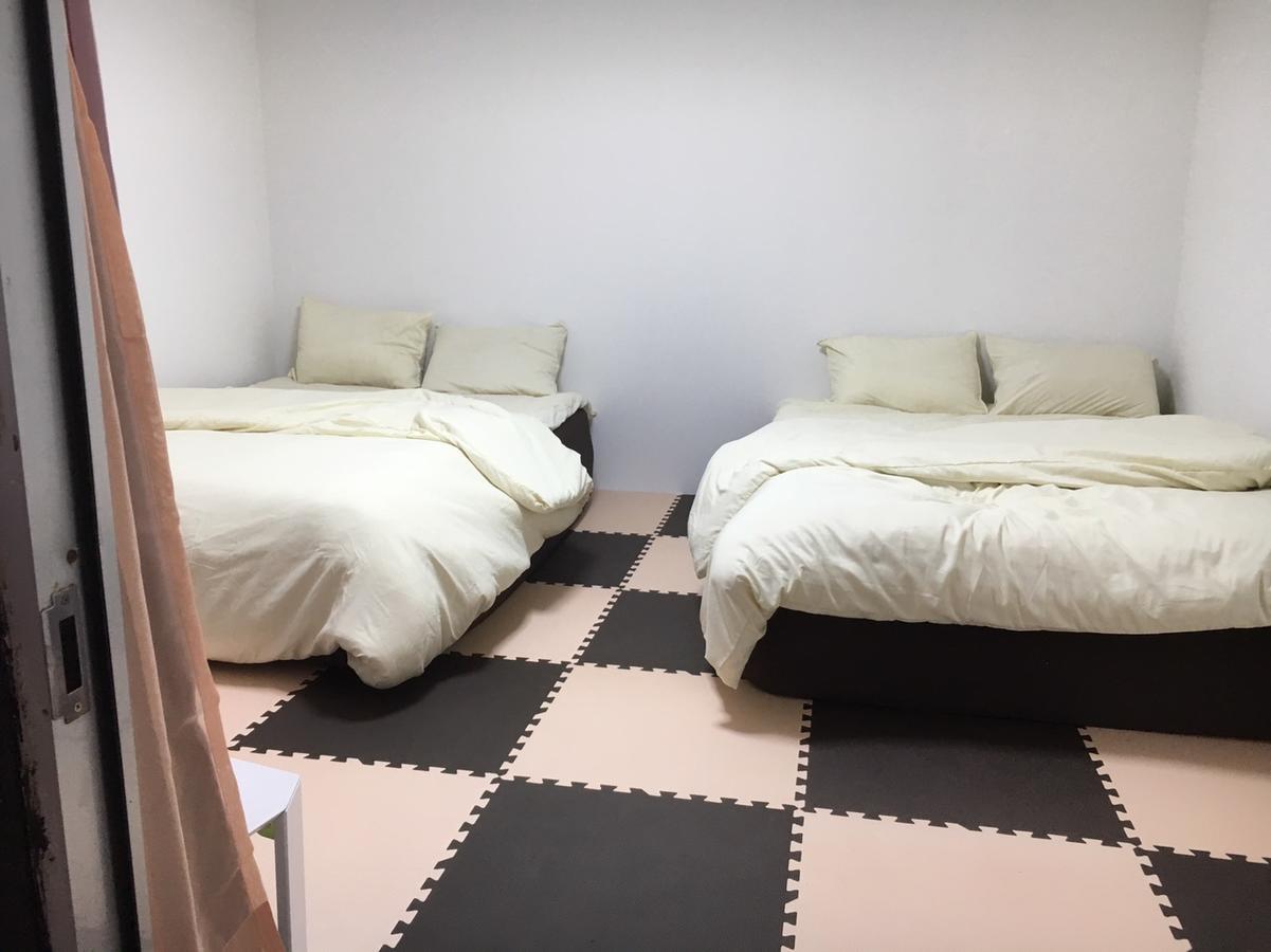 Gettou Moon Peach Hotel Minamidaito Værelse billede